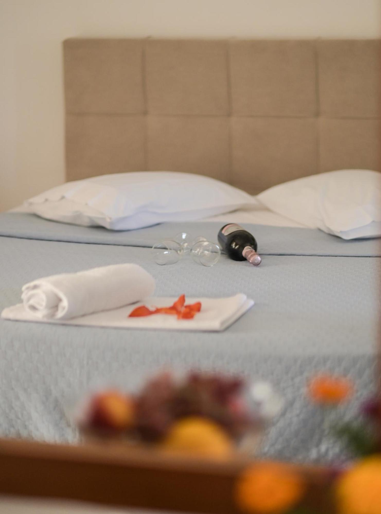 Estia Hotel 弗尔卡 外观 照片