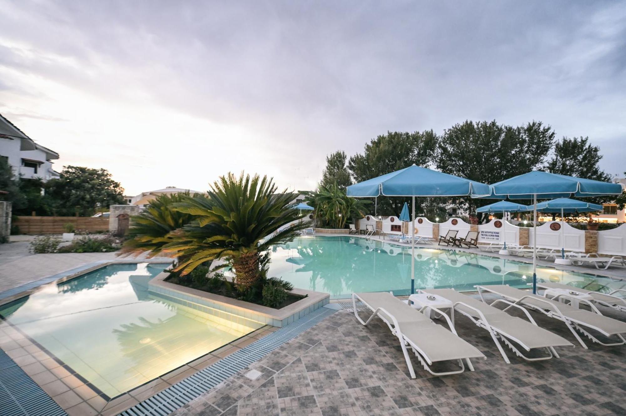 Estia Hotel 弗尔卡 外观 照片